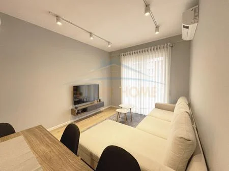 Tirane, shitet apartament 1+1 Kati 3, 61 m² 150.000 € 