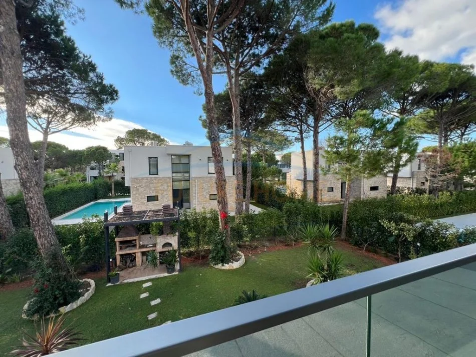 Gjiri Lalezit | Hamallaj, shitet Vile , 728 m² 1.600.000 € (Shitet, Vilë individuale San Pietro Residence, Gjiri I Lalëzit.)