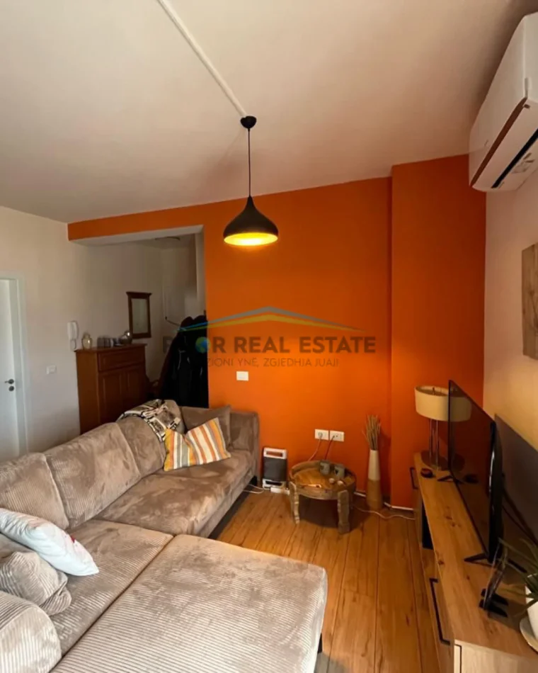Tirane, shitet apartament 2+1 Kati 8, 91 m² 215.000 € Qendër , Rruga e Elbasanit (TEK VILA GOLD))