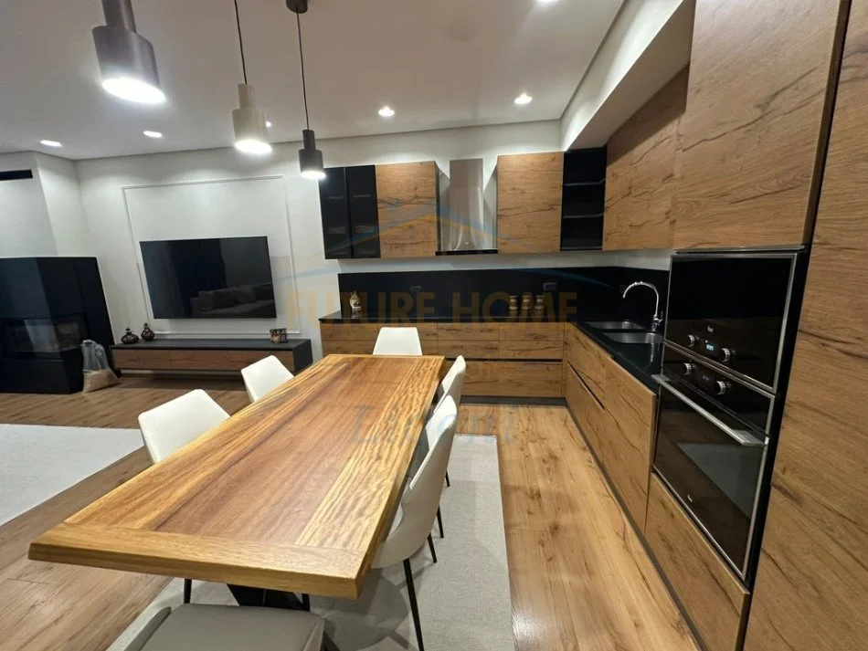 Tirane, jepet me qera apartament 2+1+Aneks+Ballkon Kati 2, 91 m² 1.700 € (SECRET GARDEN RESIDENCE)