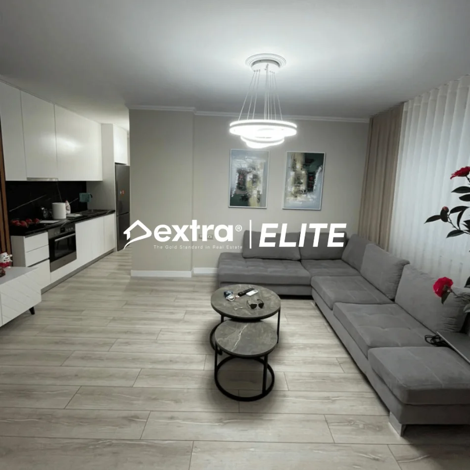 Tirane, jepet me qera apartament 1+1+Ballkon Kati 4, 75 m² 900 € (Rruga e Kosovareve)