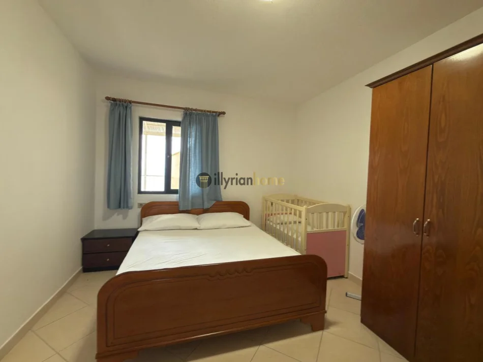 Pogradec, shitet apartament 2+1+Ballkon Kati 8, 86 m² 95.040 € (Pranë liqenit, Pogradec)