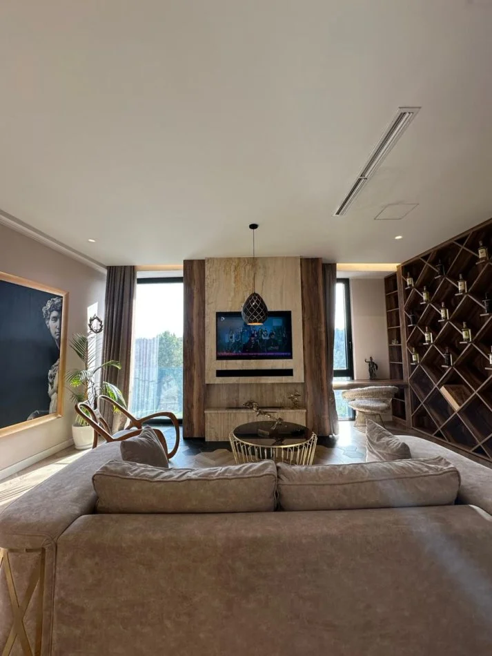 Tirane, shitet apartament 1+1 , 87 m² 430.000 € (Rruga e Elbasanit)