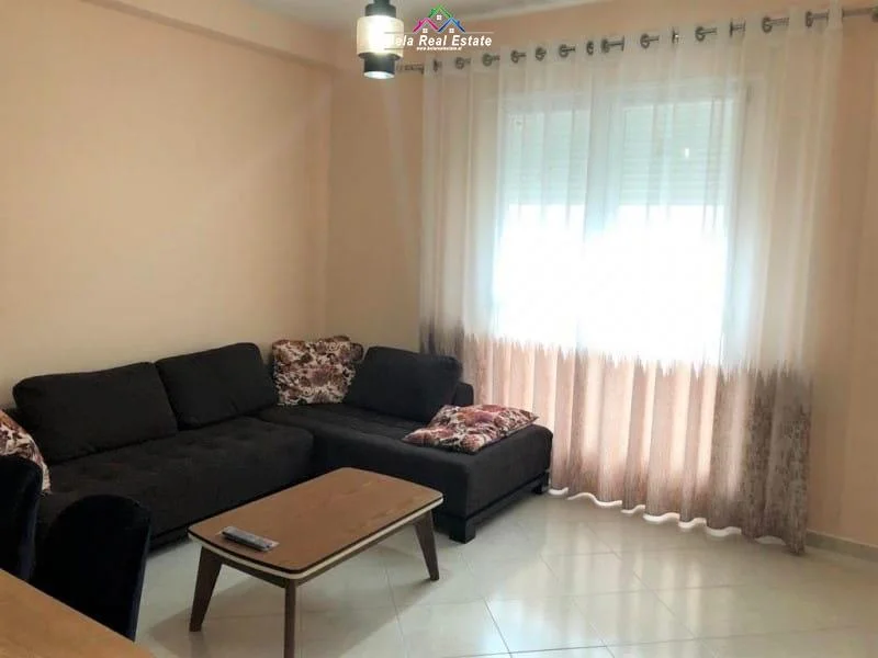 Tirane, jepet me qera apartament 1+1 Kati 6, 100 m² 700 € (Rruga Shefqet Musaraj)