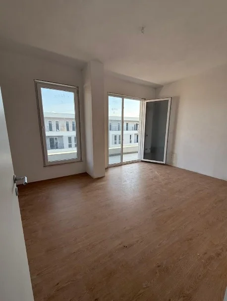 Tirane, shitet apartament 2+1 , 129 m² 128.500 € 