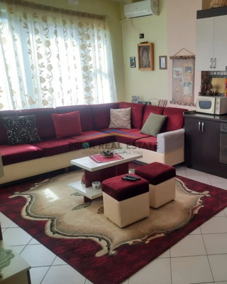 Tirane, shitet apartament 2+1 Kati 8, 80 m² 12.400.000 ALL (Yzberisht)