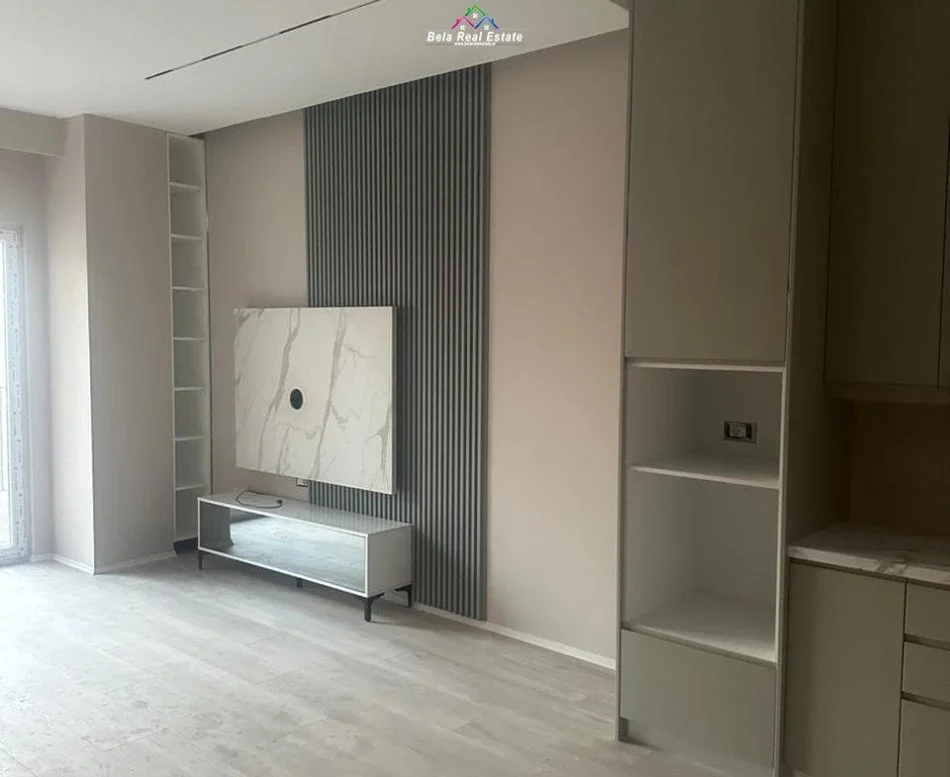 Tirane, jepet me qera apartament 1+1 Kati 4, 77 m² 650 € (Rruga Dritan Hoxha)