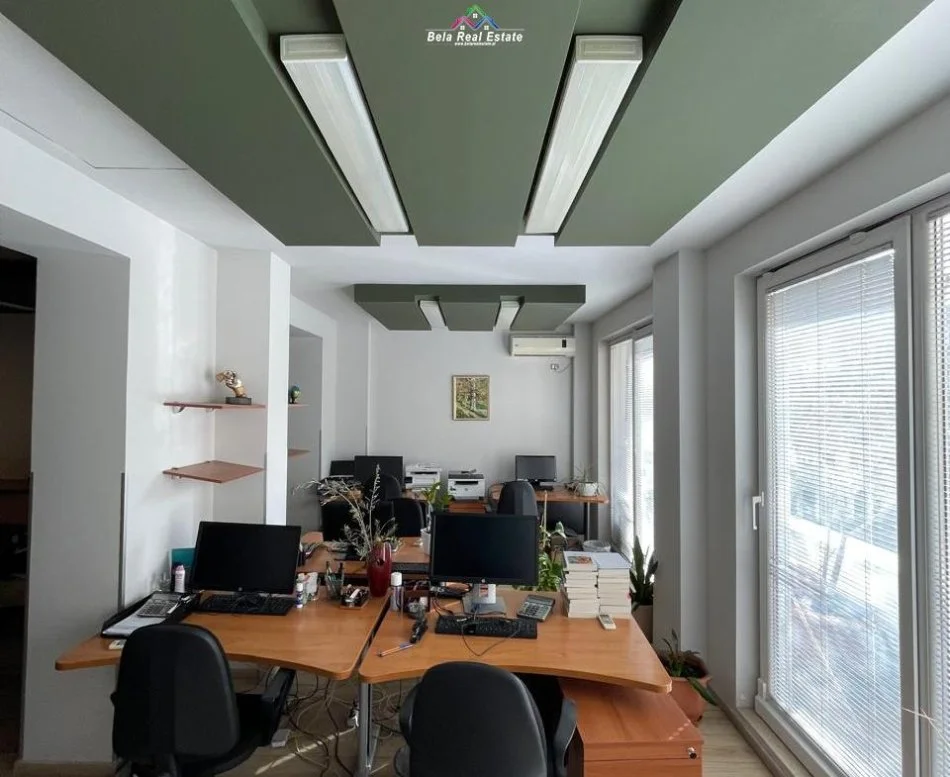 Tirane, jepet me qera zyre Kati 5, 120 m² 1.600 € (Rruga Ibrahim Rugova)