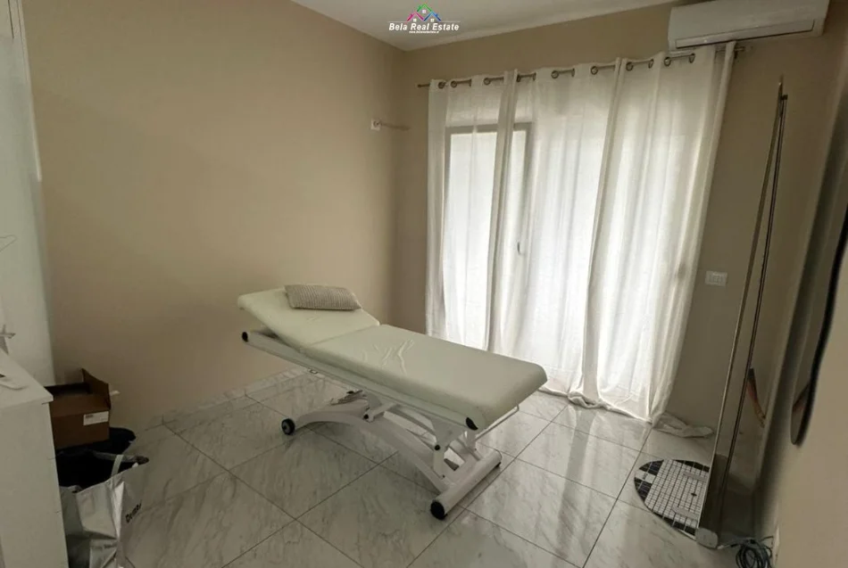 Tirane, jepet me qera zyre Kati 6, 71 m² 670 € (komuna e parisit)