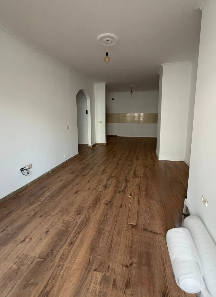 Tirane, shitet apartament 2+1 , 80 m² 145.000 € 