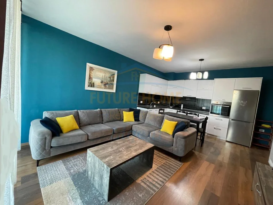 Tirane, jepet me qera apartament 2+1 Kati 2, 100 m² 800 € (Kopshti Zoologjik)