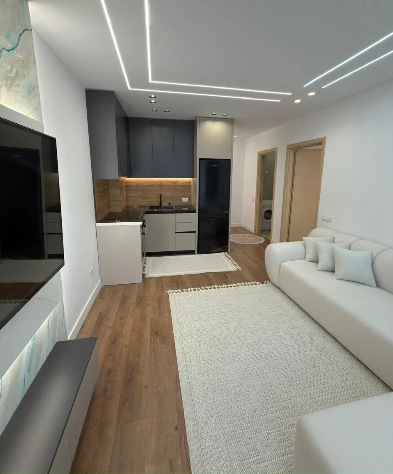 Tirane, shitet apartament 1+1 , 59 m² 125.000 € 