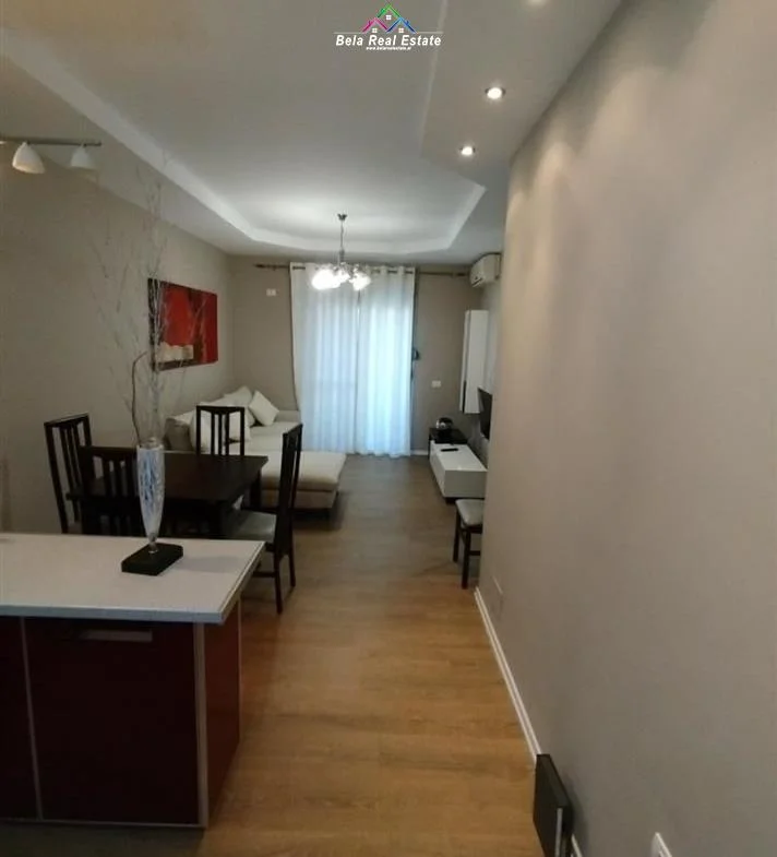 Tirane, jepet me qera apartament 1+1 Kati 6, 68 m² 470 € (misto mane)