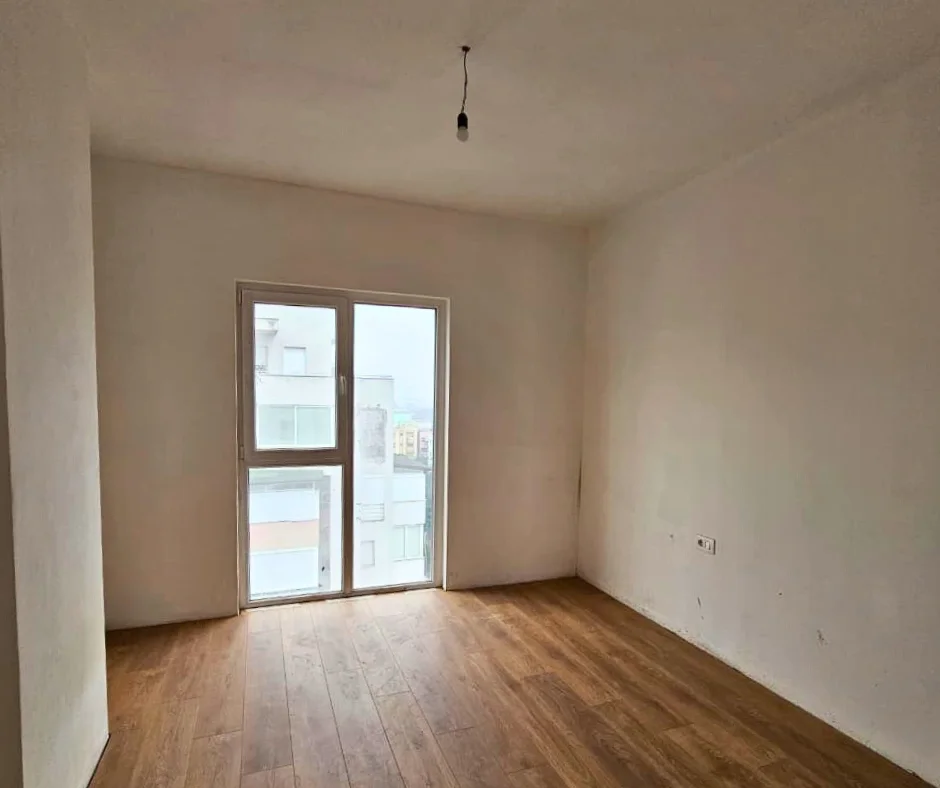 Tirane, shes apartament 2+1+Ballkon Kati 7, 95 m² 125.000 € (Tirana Entry 2)