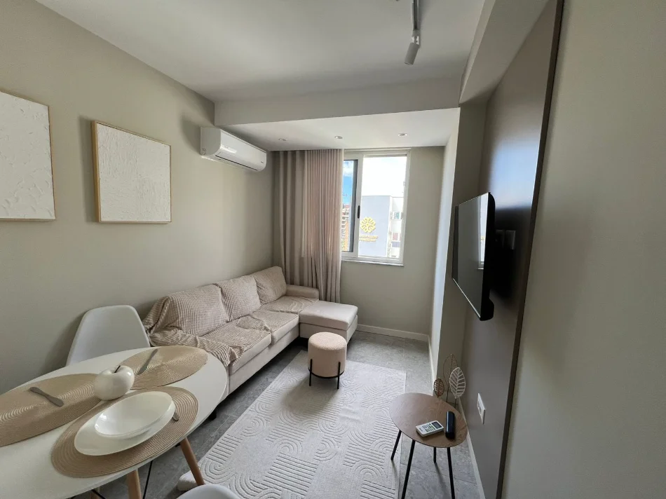 Tirane, shitet apartament 1+1 Kati 5, 65 m² 193.000 € (kryqezimi i 21 dhjetorit)