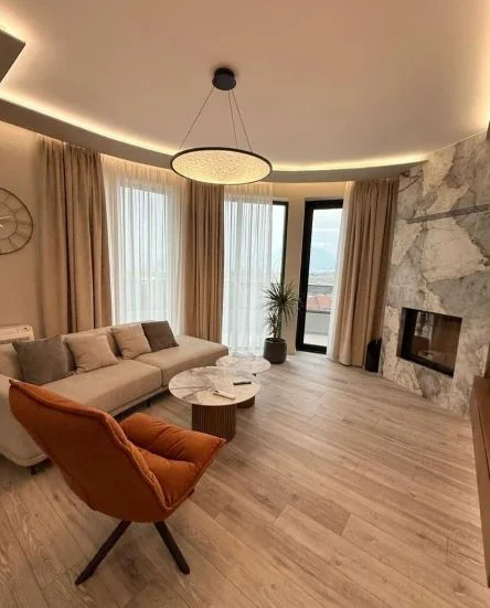 Tirane, shitet Vile 3 Katshe , 600 m² 2.000.000 € 