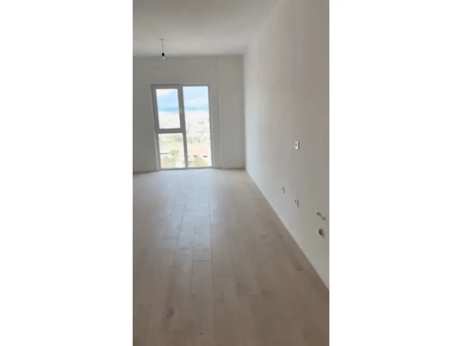 Tirane, shitet apartament 2+1 Kati 7, 85 m² 120.000 € (Tirana Entry)