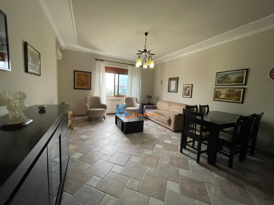 Tirane, jap me qera apartament 1+1+Ballkon Kati 10, 70 m² 600 € (prane shkolles se baletit)