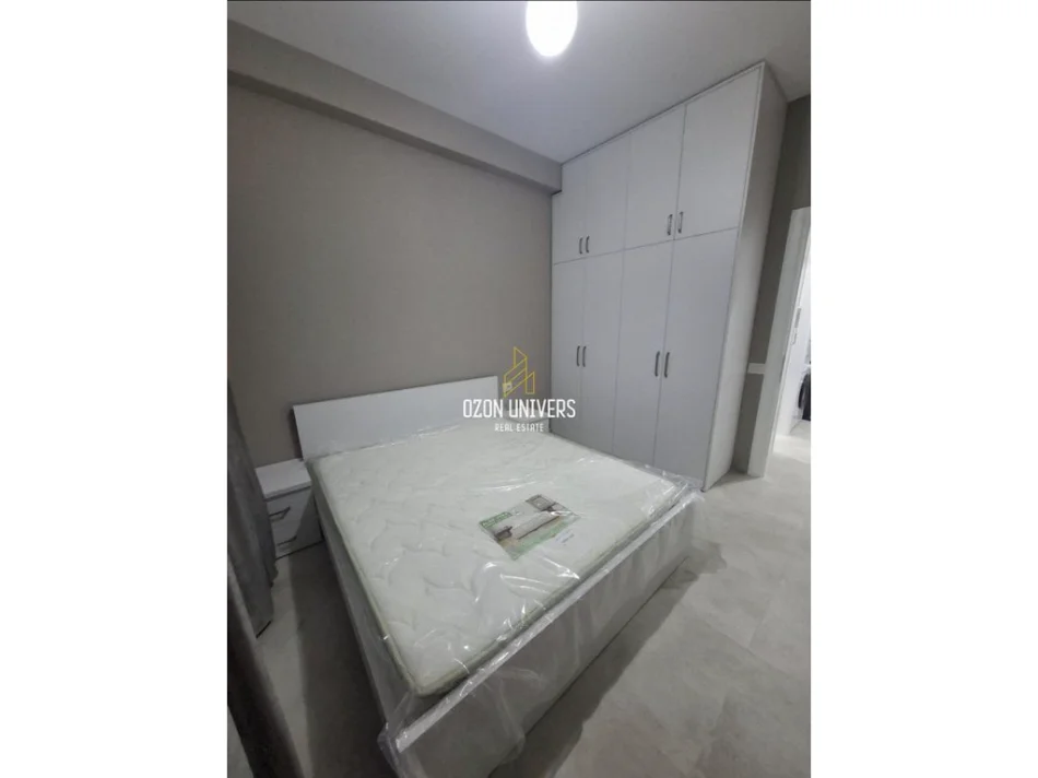 Tirane, jepet me qera apartament 1+1+Ballkon Kati 6, 60 m² 570 € (Residenca Henke, përballë American 3)