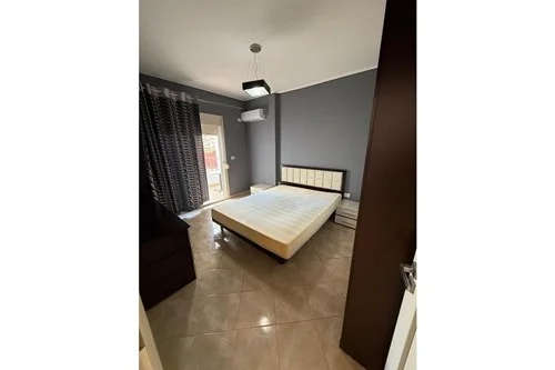 Vlore, jepet me qera apartament 2+1 Kati 6, 70 m² 500 € (Skelë, Vlorë)