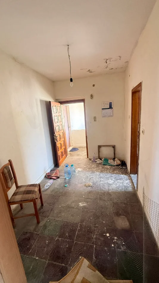 Vlore, shitet apartament 1+1 Kati 4, 70 m² 42.000 € (Rruga Enver Jaho, Vlore)