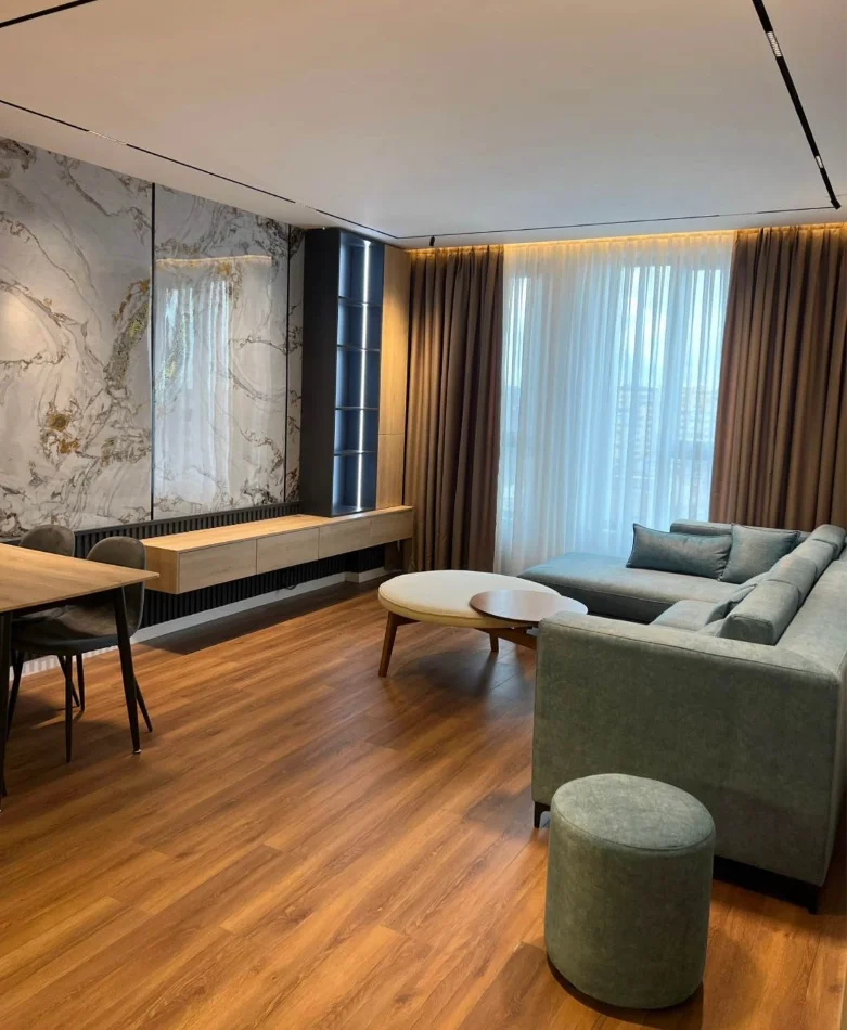 Tirane, shitet apartament 1+1 , 66 m² 180.000 €