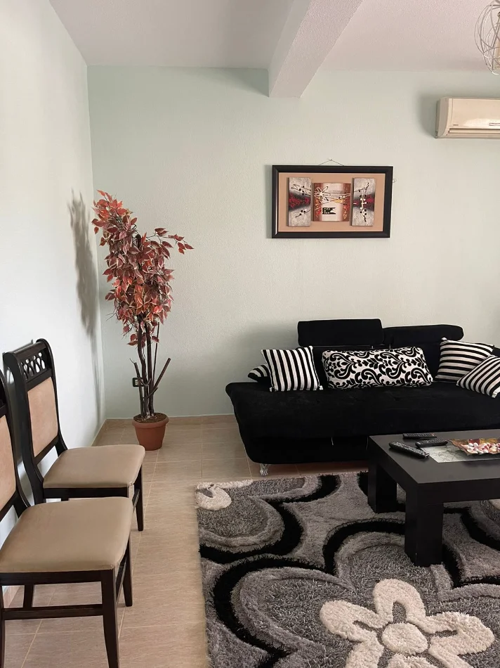 Tirane, jepet me qera apartament 2+1+Ballkon Kati 2, 100 m² 400 € (Astir)