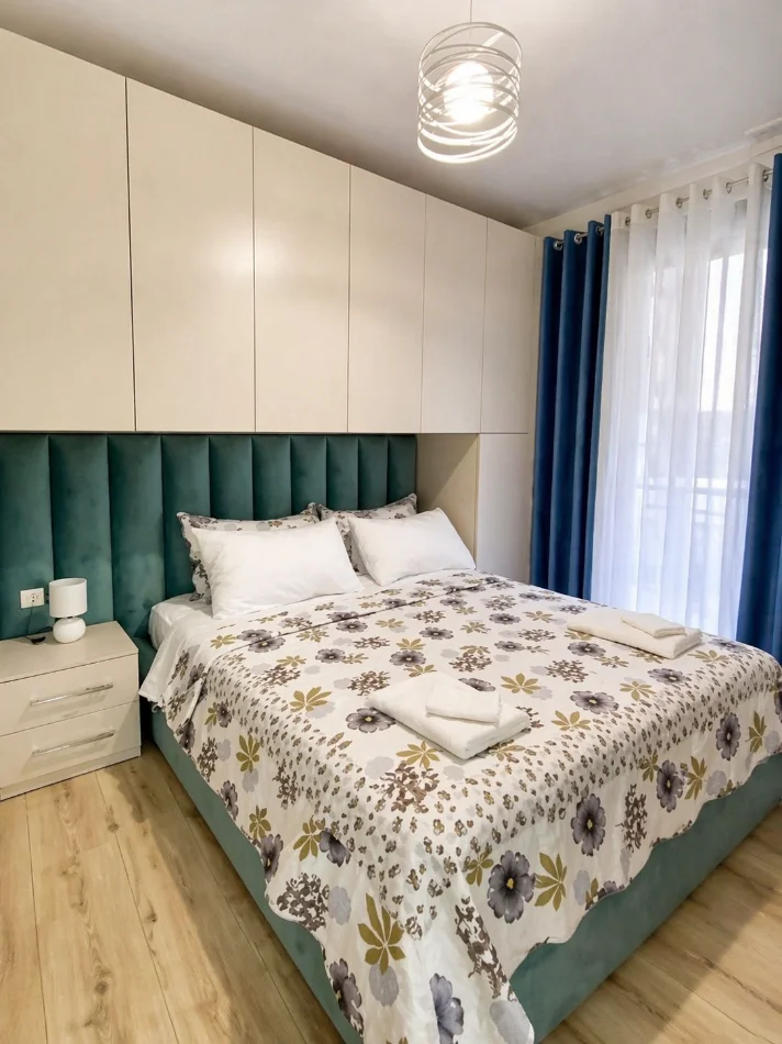 Tirane, jepet me qera apartament 1+1+Ballkon Kati 5, 63 m² 600 € (Kompleksi Fiori Di Bosco)