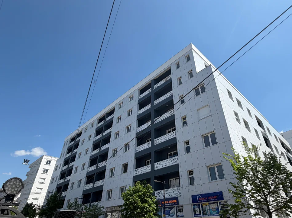 Tirane, shitet apartament 2+1+Ballkon Kati 5, 76 m² 76.900 € (Rrethi Ullirit, Kamez)