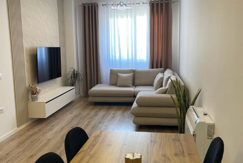Tirane, jepet me qera apartament 1+1 Kati 3, 78 m² 670 € (Rruga Dritan Hoxha)