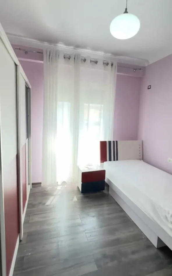Tirane, shes apartament 2+1 Kati 5, 92 m² 258.000 € (Rruga Bilal sina)