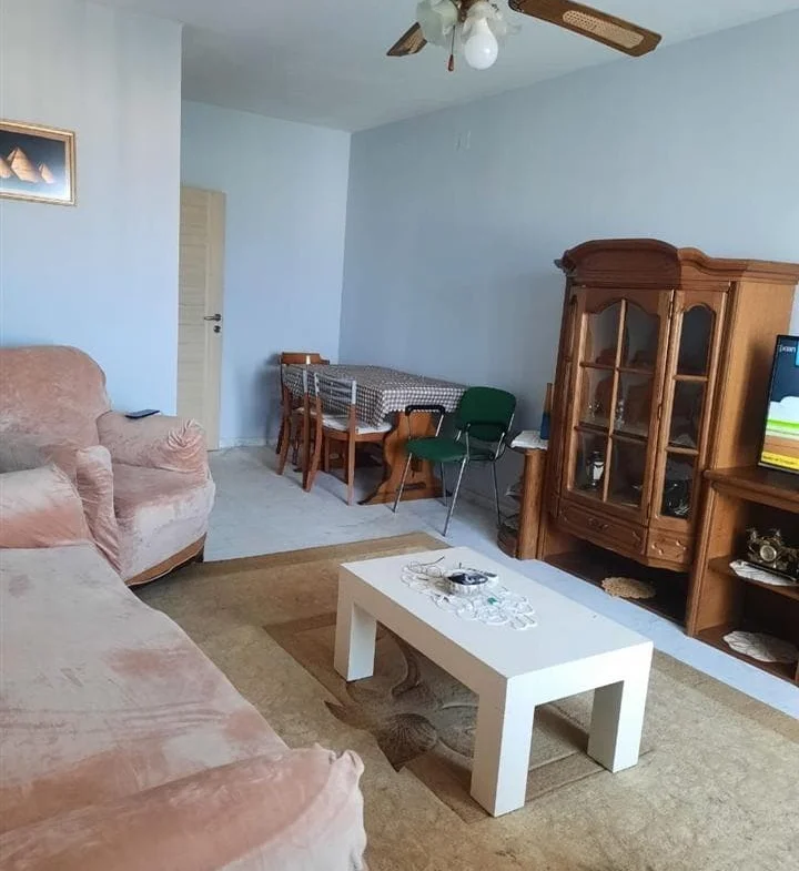 Tirane, jepet me qera apartament 2+1 Kati 9, 100 m² 570 € (Rruga Dritan Hoxha)