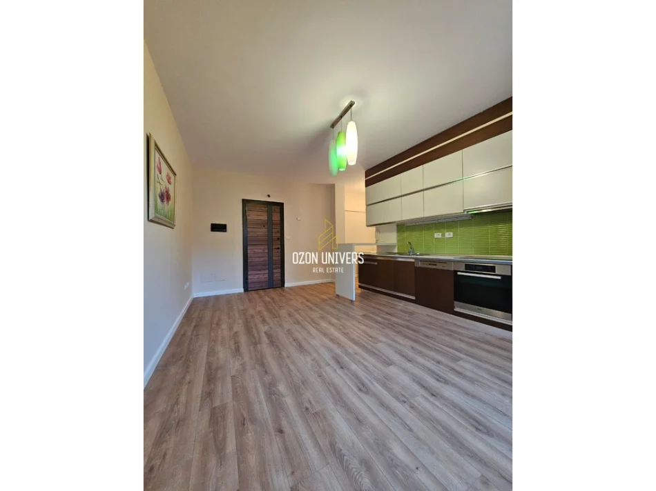 Tirane, shitet apartament 1+1+Ballkon Kati 3, 57 m² 163.000 € (Mine Peza)