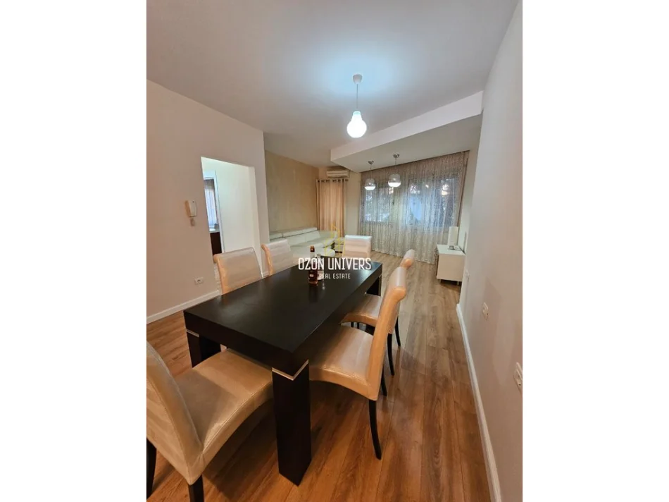 Tirane, shitet apartament 2+1+Ballkon Kati 3, 98 m² 234.000 € (Rruga Mine Peza)