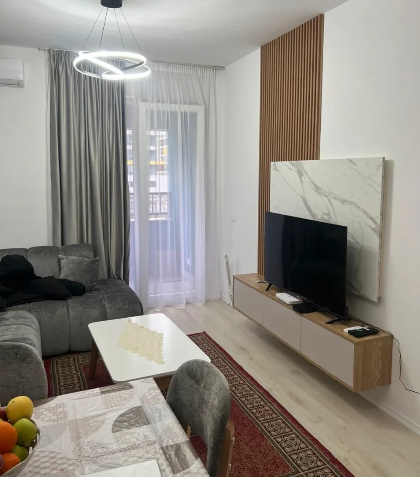 Tirane, jepet me qera apartament 1+1+Ballkon , 60 m² 400 € 