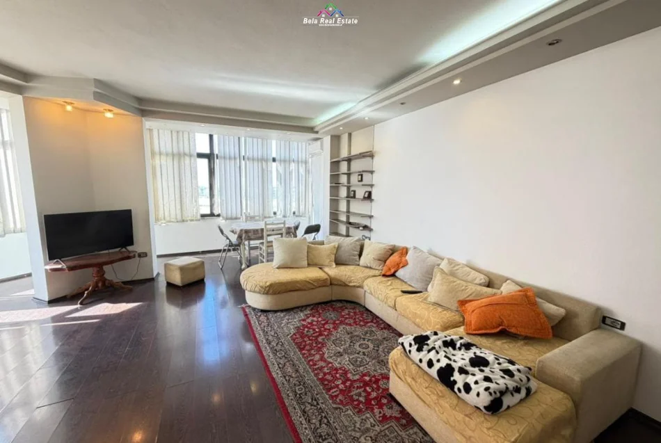 Tirane, shes apartament 2+1 Kati 5, 112 m² 263.000 € (Rruga Bill Klinton)
