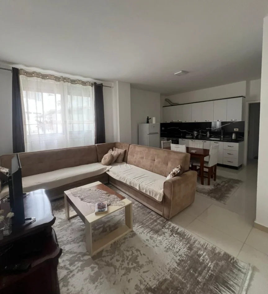 Tirane, shitet apartament 2+1 , 81 m² 110.000 € 