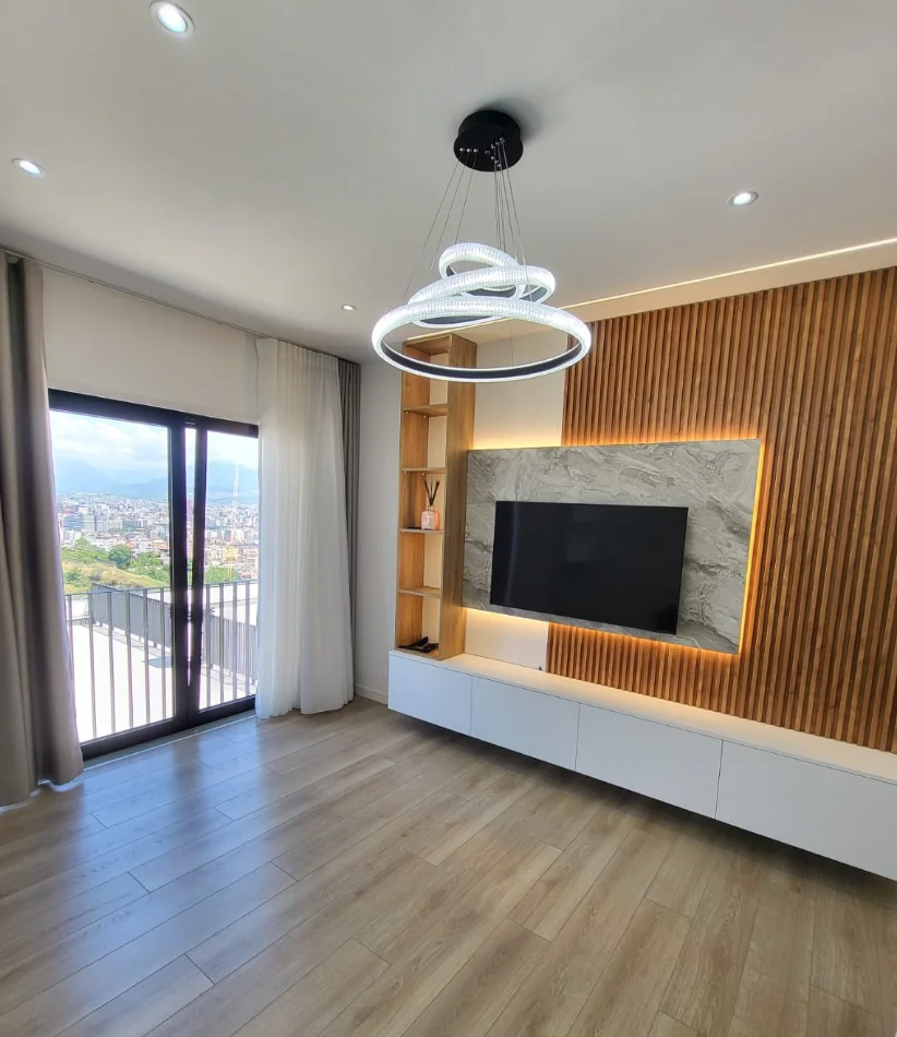 Tirane, jepet me qera apartament 2+1+Ballkon , 120 m² 1.000 € 