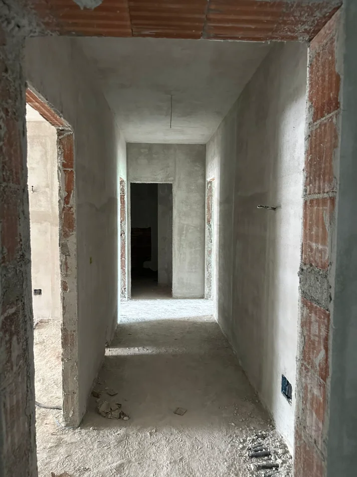 Tirane, shitet apartament 2+1 , 126 m² 151.644 € (Paskuqan)