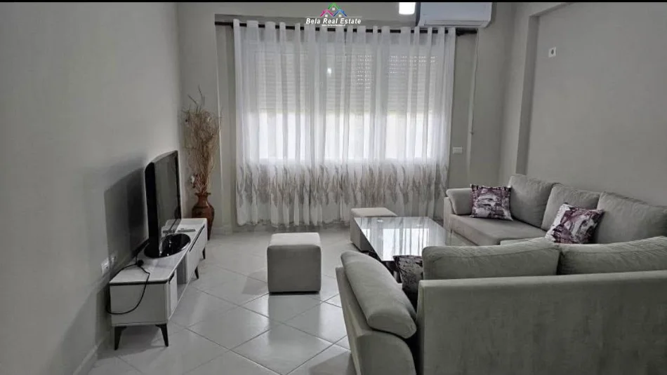 Tirane, jepet me qera apartament 2+1 Kati 1, 90 m² 680 € (kopshti zoologjik)