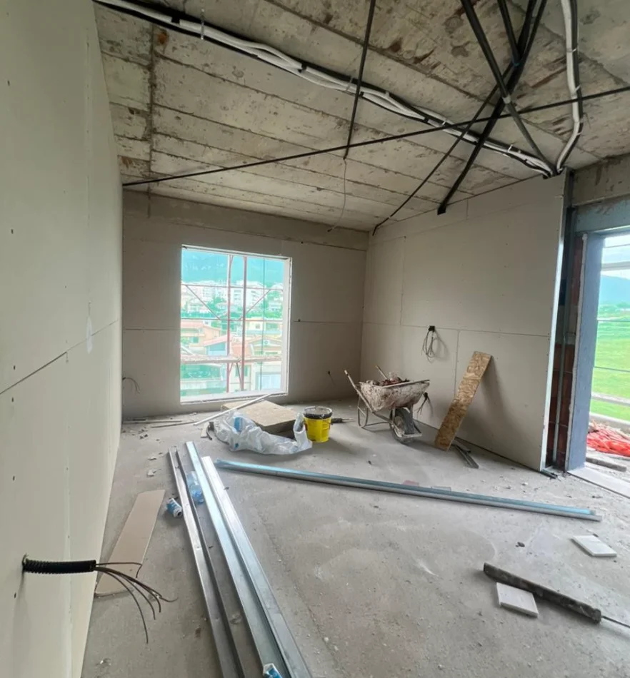 Tirane, shitet apartament 2+1 , 109 m² 172.800 € 