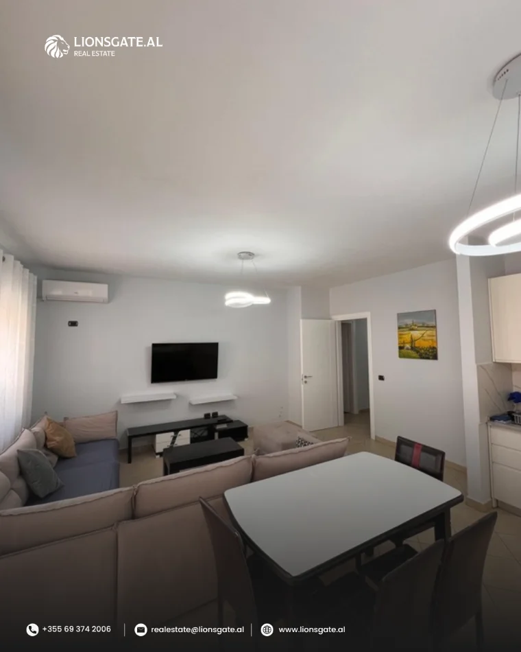 Tirane, jepet me qera apartament 2+1 , 110 m² 
