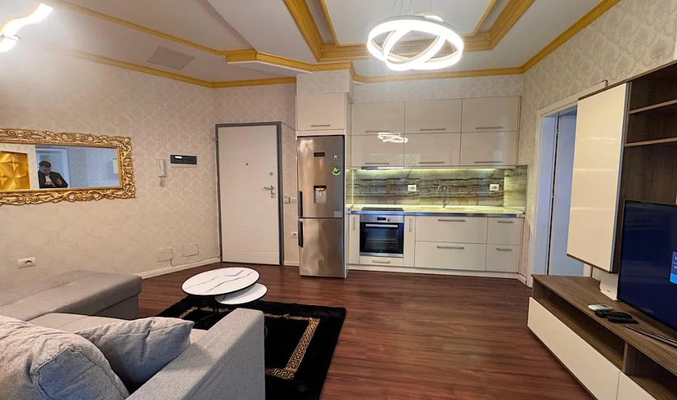 Tirane, jepet me qera apartament 2+1 Kati 0, 140 m² 750 € (Liqeni Thate)