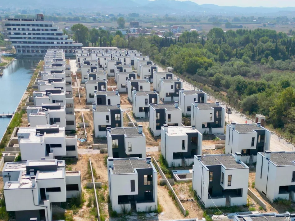 Durres, shitet Vile 3+1 , 638 m² 640.000 € (Turquoise Marina Rezidence, Hamallaj)