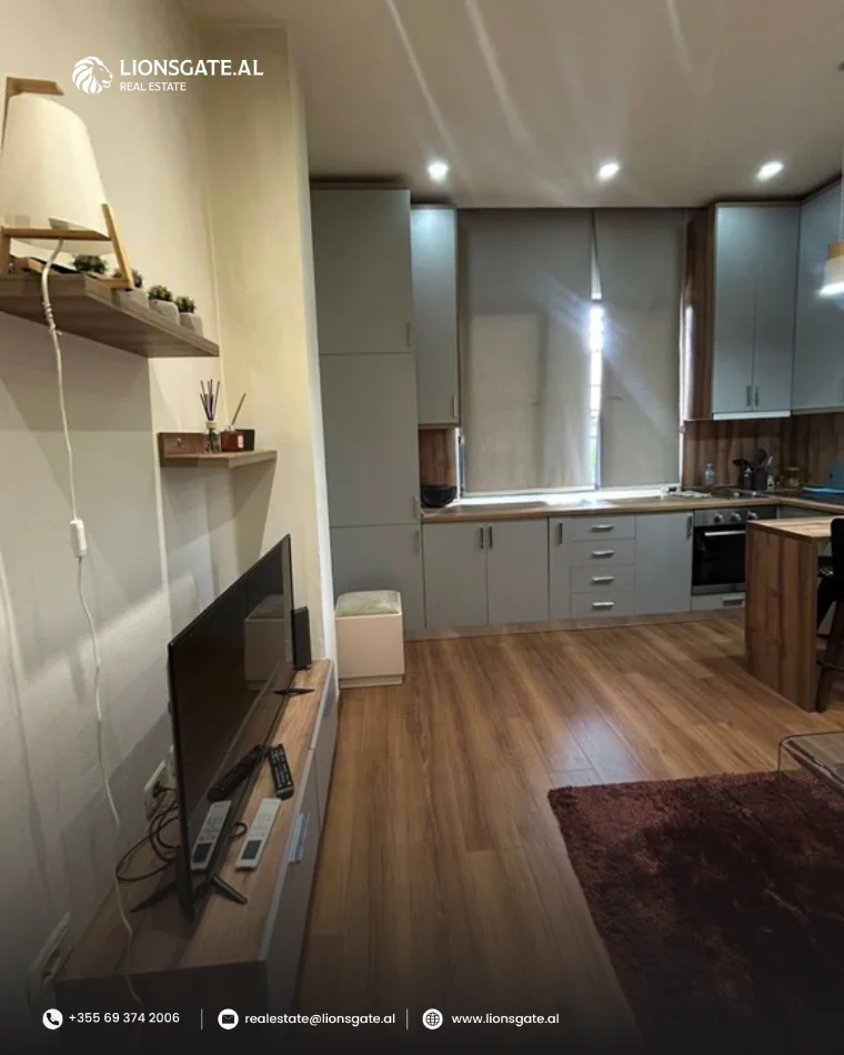 Tirane, jepet me qera apartament 1+1 , 62 m² 600 € 
