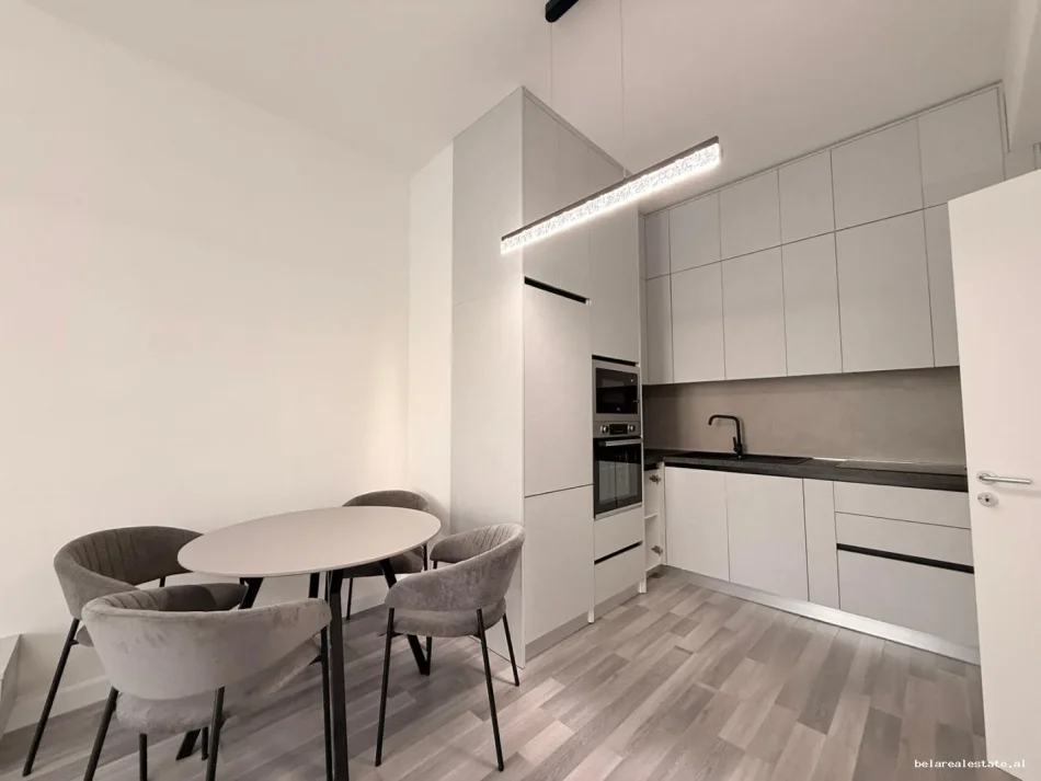 Tirane, jap me qera apartament 1+1 Kati 2, 74 m² 790 € (Spring Residence, prane Ish UET)