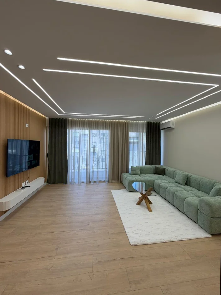 Tirane, shitet apartament 2+1 Kati 6, 114 m² 171.000 € (Yzberisht)