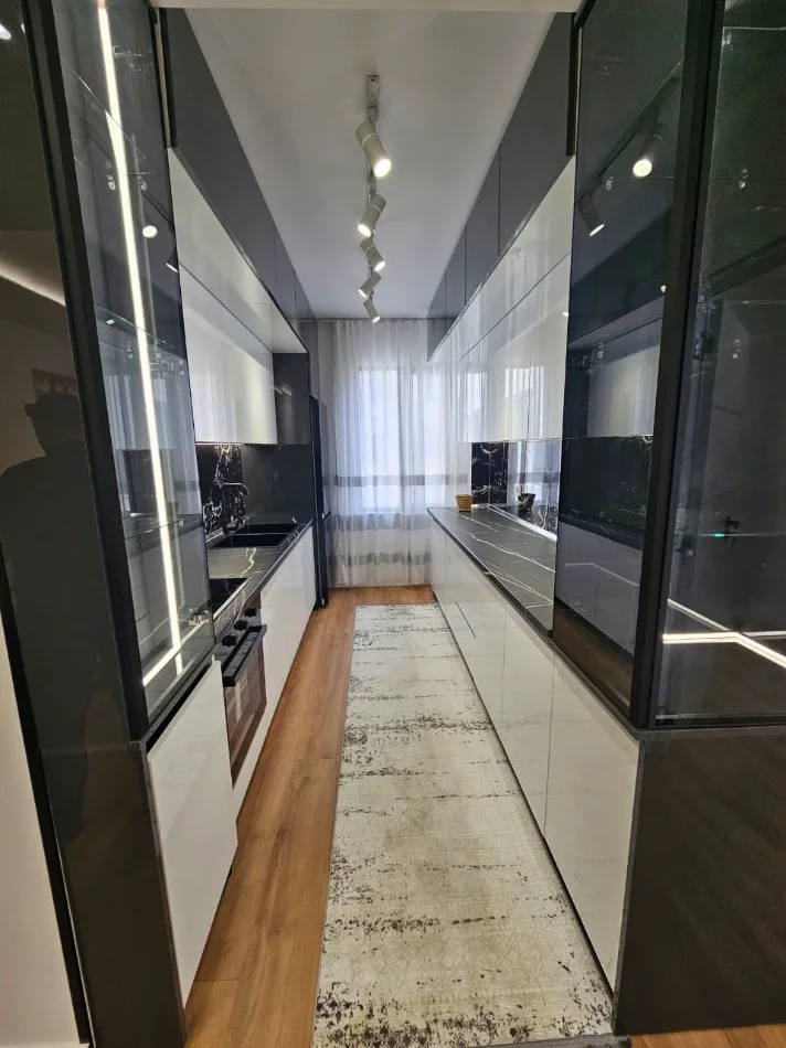 Tirane, shitet apartament 2+1 , 116 m² 255.000 € (Pallati me Shigjeta)