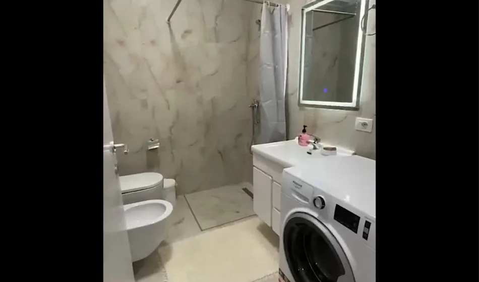 Tirane, jepet me qera apartament 2+1 Kati 9, 90 m² 700 €