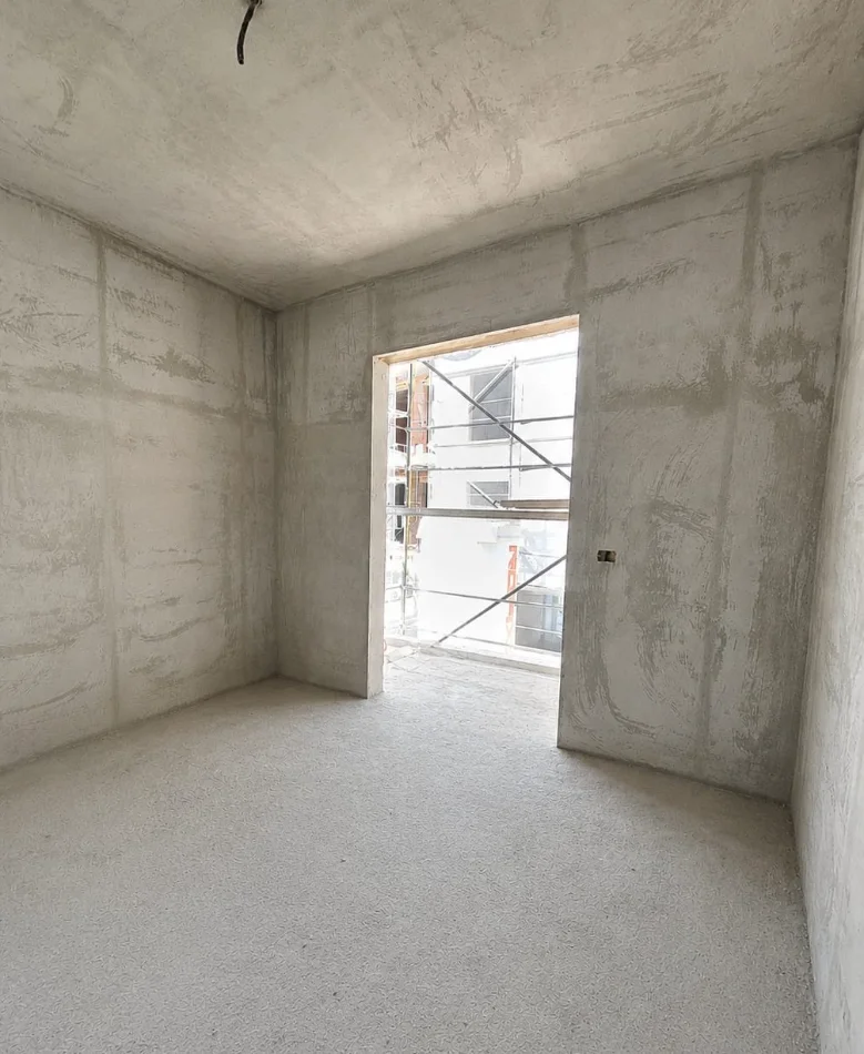 Tirane, shitet apartament 1+1 , 73 m² 72.940 € 